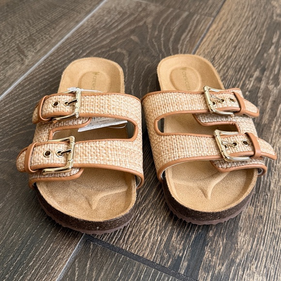 J.Crew Crewcuts Girls' Colbie Wide-Strap Natural Raffia Sandals—K12 - Picture 7 of 11